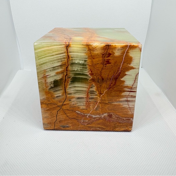Made in Italy Polished Onyx Marble Cube Sculpture / Vintage Stone Decor - Picture 9 of 13